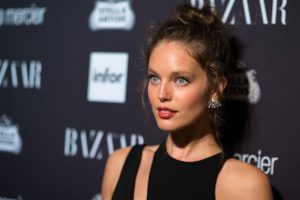7 Self-Love Lessons We Can Learn From Former Victoria's Secret Model Emily DiDonato - Bad Yogi